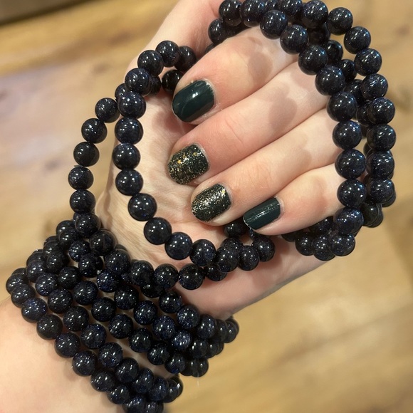 Deep blue sandstone Bracelets | Minimalist crystal jewelry - Picture 3 of 3